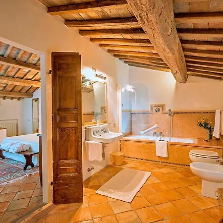 Sleeps 9 Air Con Апартаменты